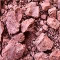В состав Egyptian Pink Clay входят белая и красная глина.